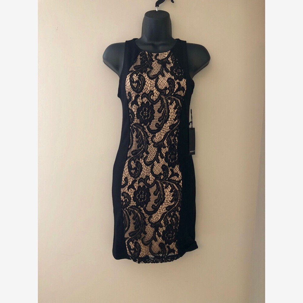 ✨Black & cream dress NWT - Picture 4 of 4